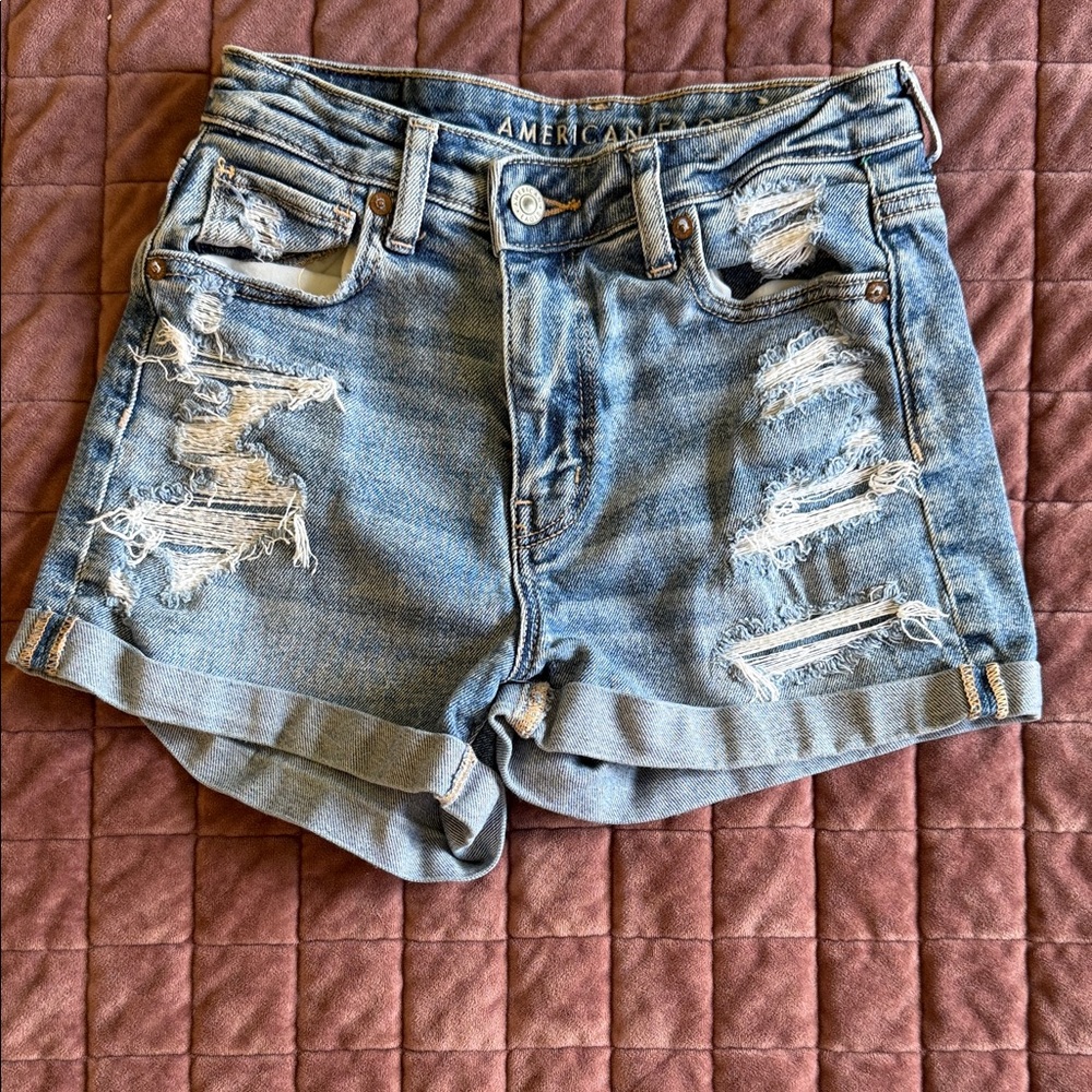 American Eagle Outfitters Light Blue Ripped Jean Shorts Size 0